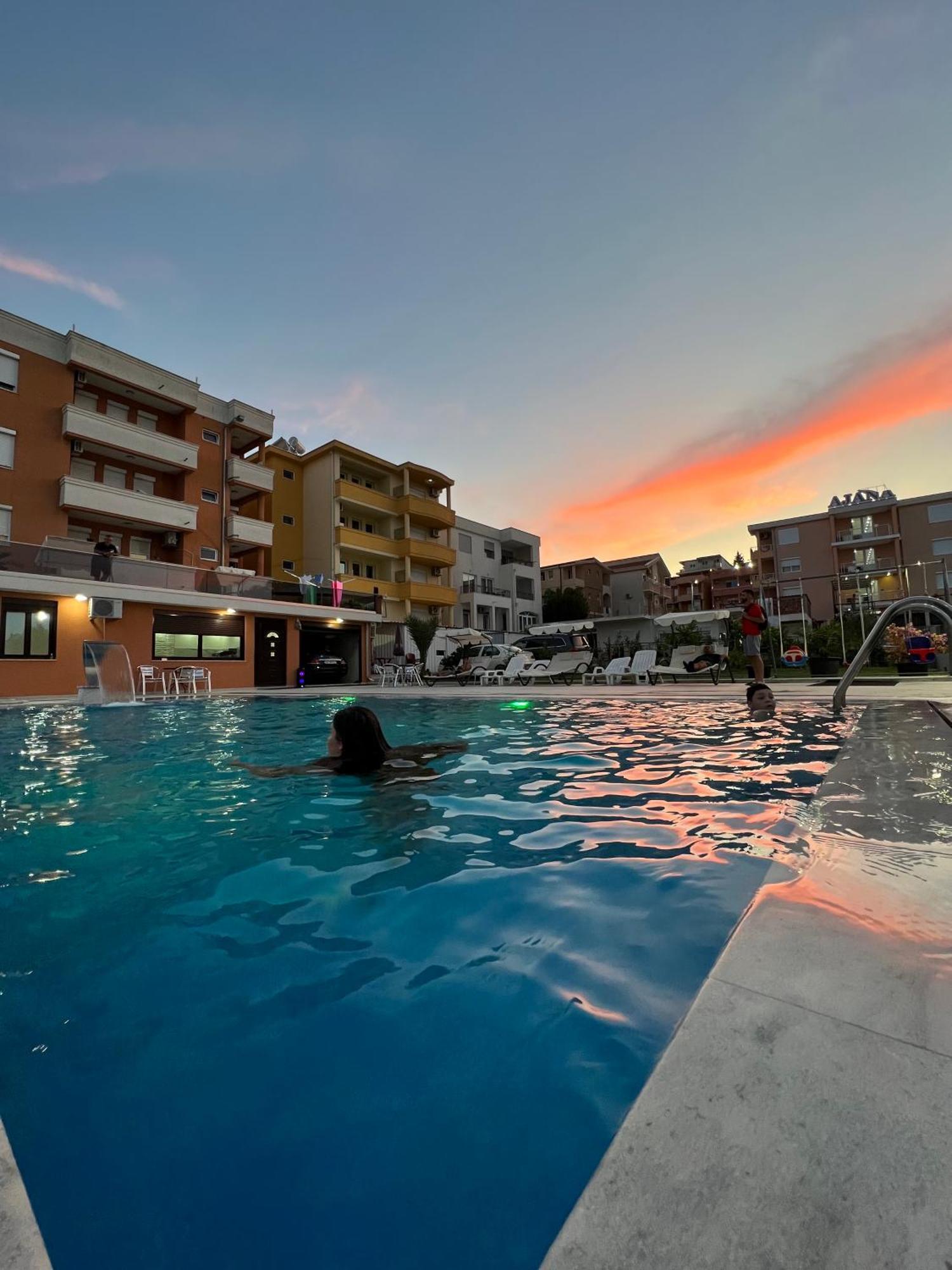 Apartments Zalli Ulcinj Zewnętrze zdjęcie